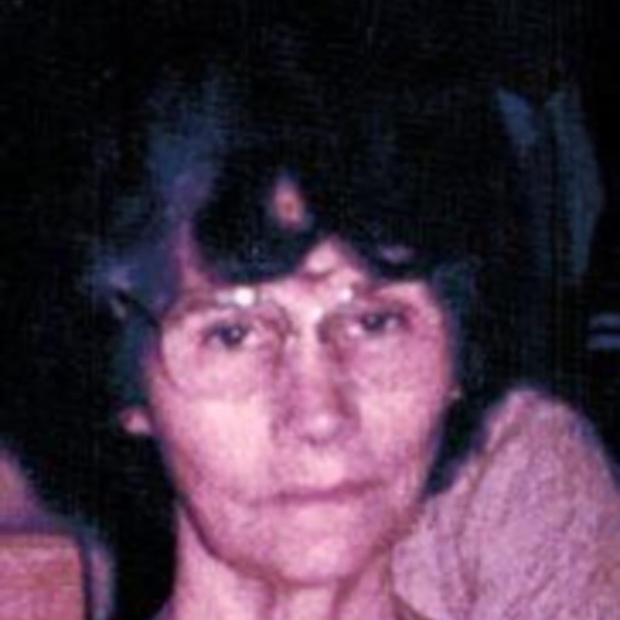 Oma Louise Head
